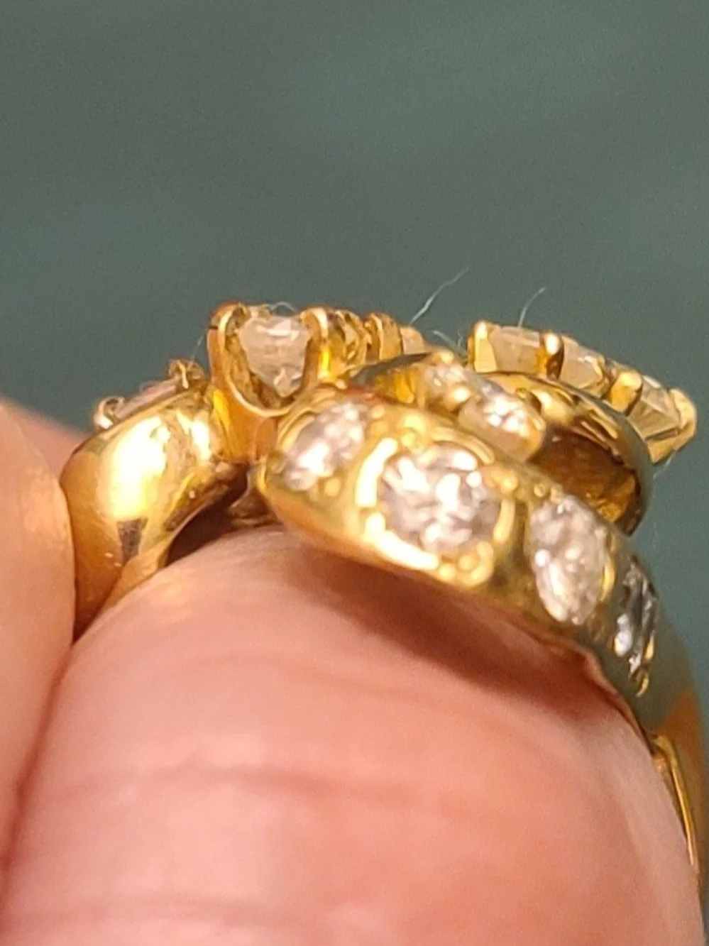 Stunning Custom Made 14K Gold And Diamond Swirl Ring! Size 6